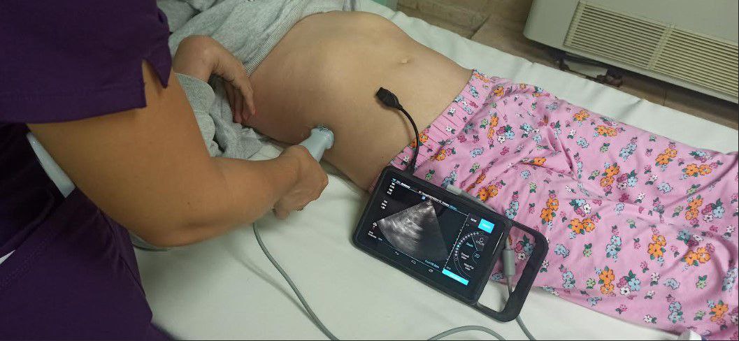 Diverso lab colabora con hospital en Cuba